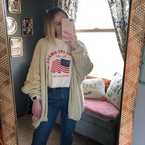 Oversized cream sweater 😋